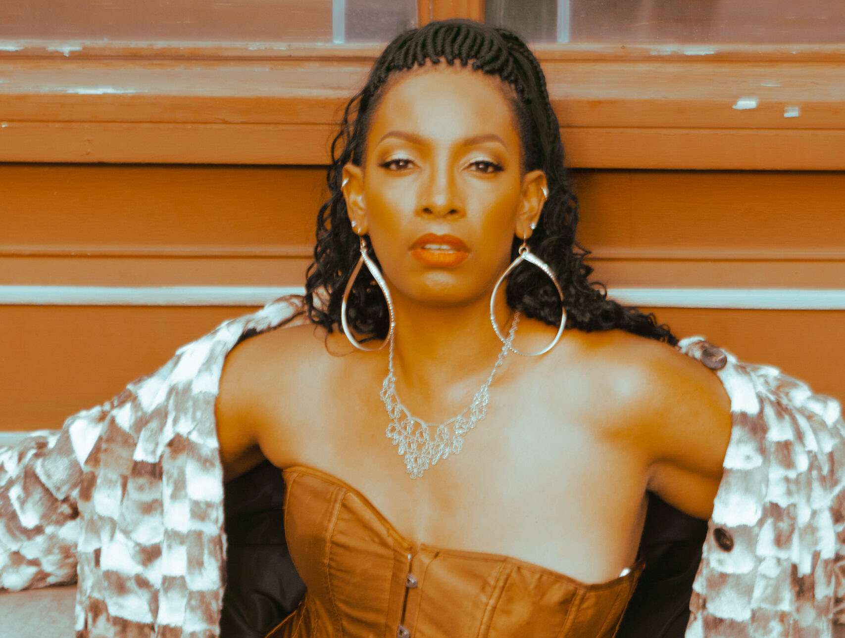 Kristal Mindingall & Vibe Theory